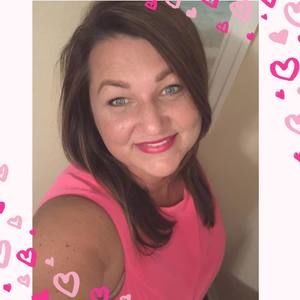 Meet your Posher, Eva